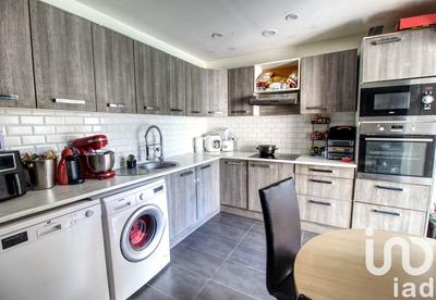 Maison - 103 m² - 6 pièces