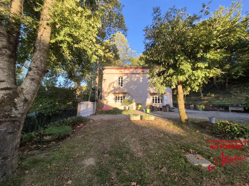 Maison - 138 m² - 5 pièces