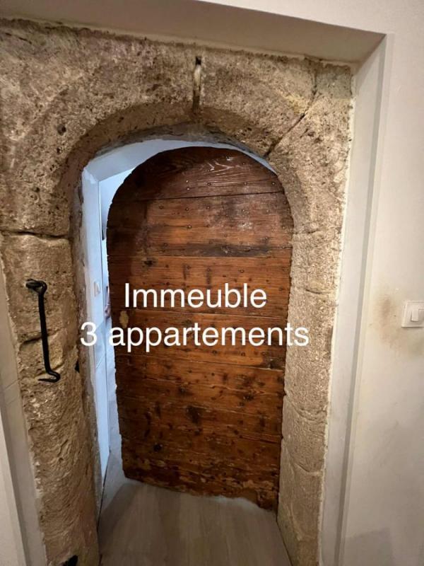 Immeuble - 200 m² - 7 pièces