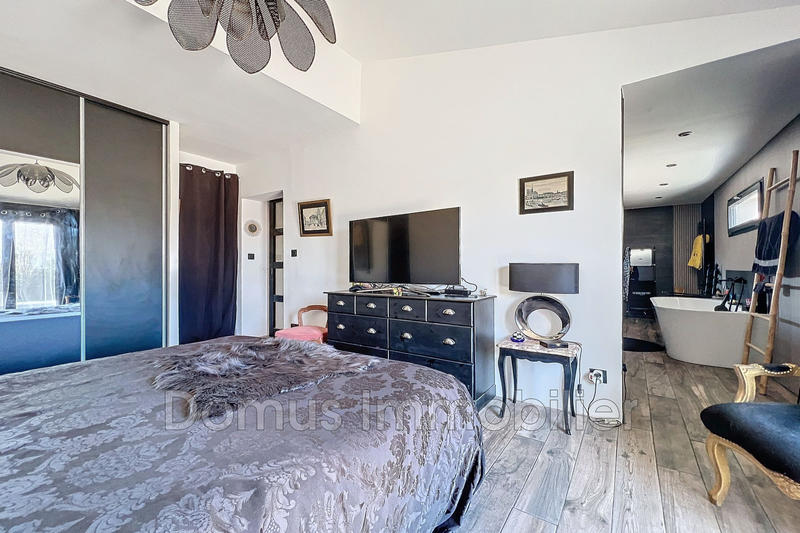 Villa - 146 m² - 4 pièces