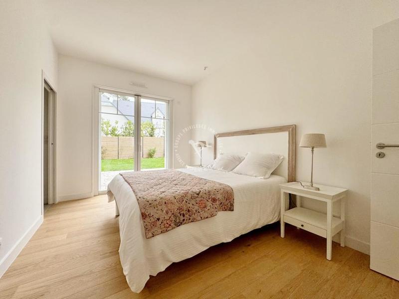 Maison - 180 m² - 7 pièces