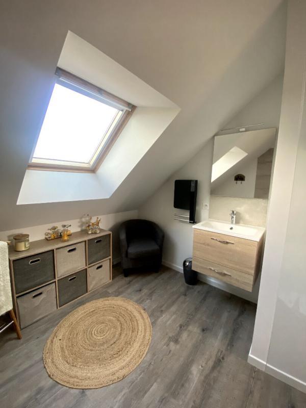 Maison - 99 m² - 4 pièces