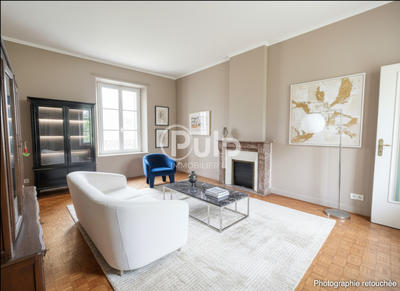 Maison bourgeoise - 170 m² - 8 pièces