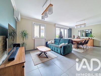 Maison - 75 m² - 4 pièces