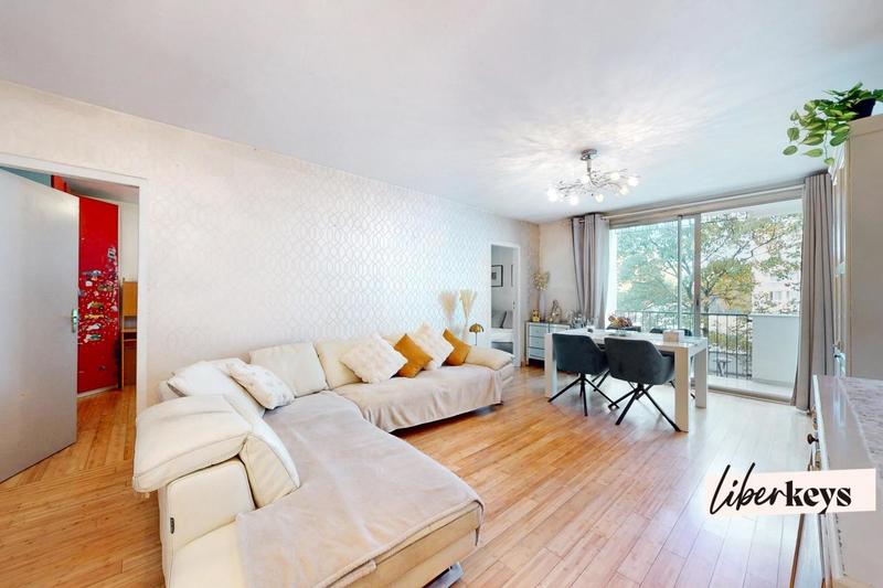 Appartement - 91 m² - 5 pièces