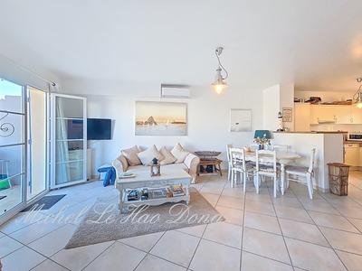 Maison - 102 m² - 4 pièces