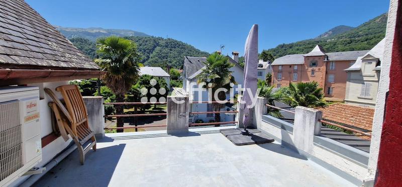 Appartement - 150 m² - 4 pièces