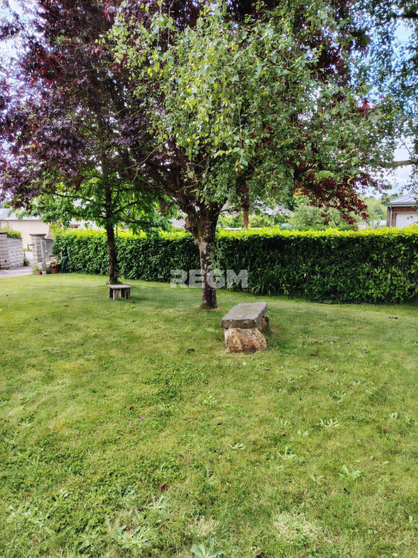 Maison - 137 m² - 7 pièces