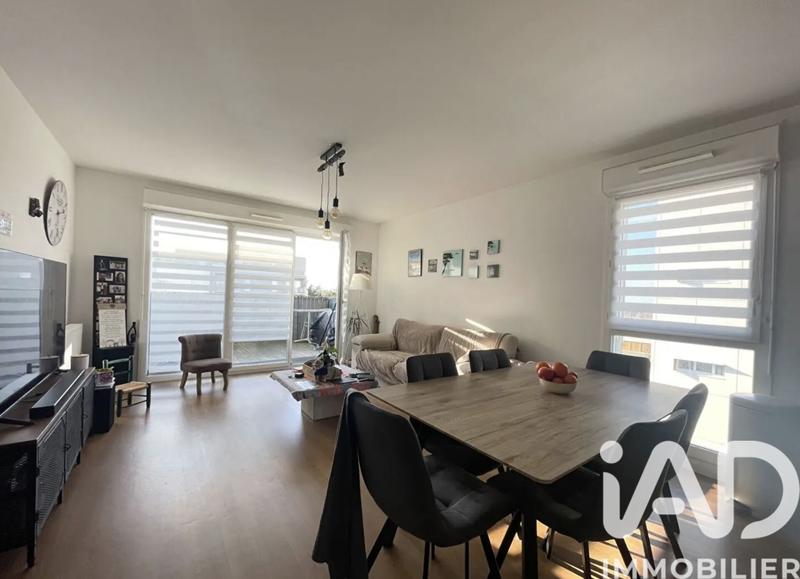 Appartement - 64 m² - 3 pièces