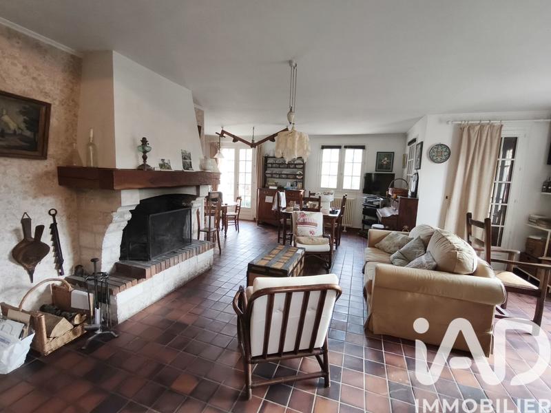 Maison - 140 m² - 5 pièces