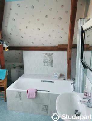 Chambre - 30 m² - 1 pièce