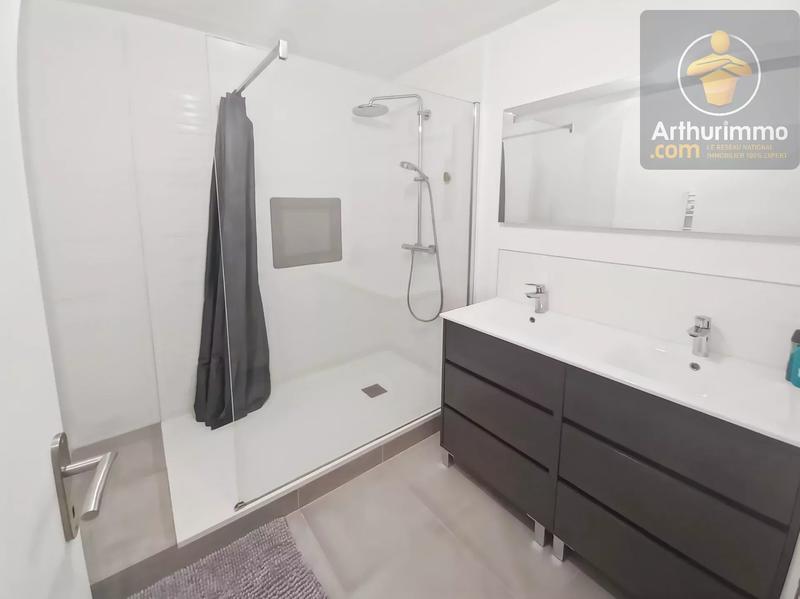 Appartement - 95 m² - 4 pièces