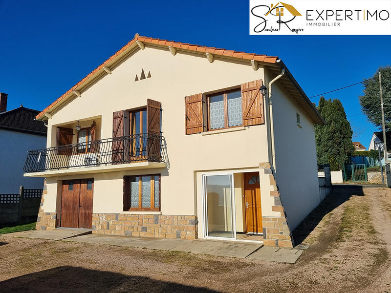 Maison - 96 m² - 4 pièces