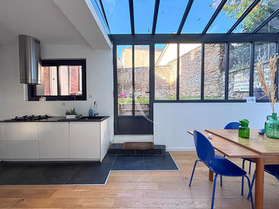 Maison - 122 m² - 5 pièces