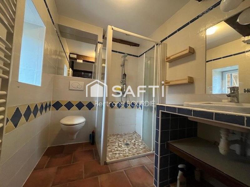 Maison - 310 m² - 9 pièces