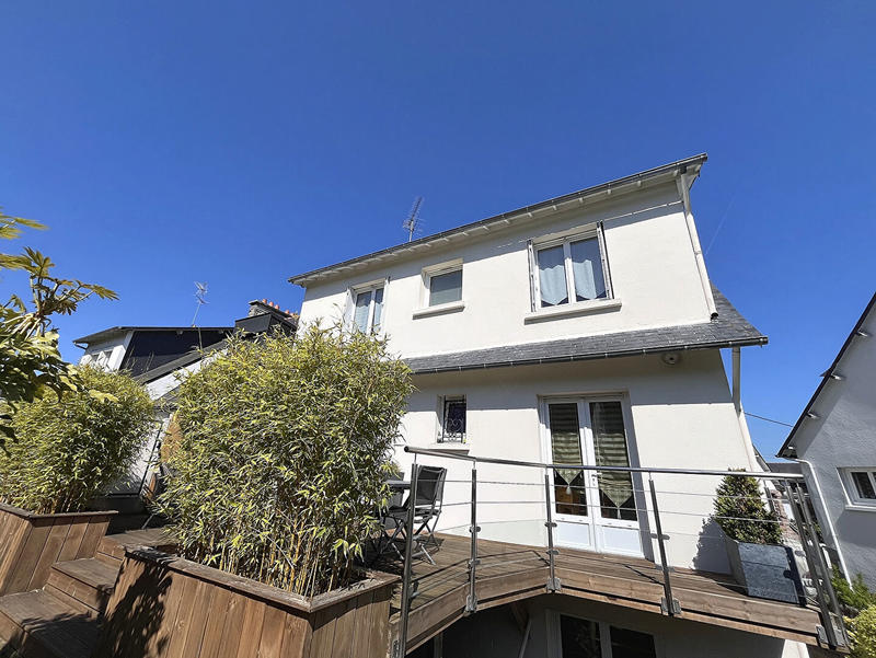 Maison - 167 m² - 7 pièces