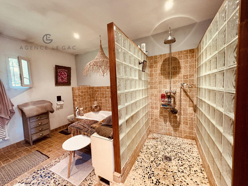 Villa - 150 m² - 5 pièces