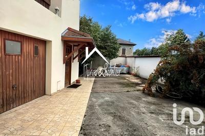 Maison - 141 m² - 6 pièces