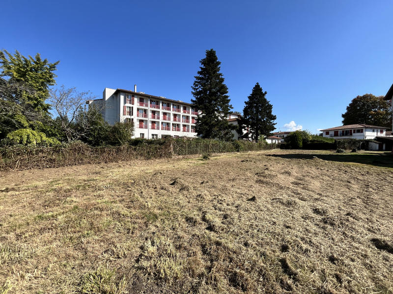 Terrain - 621 m²
