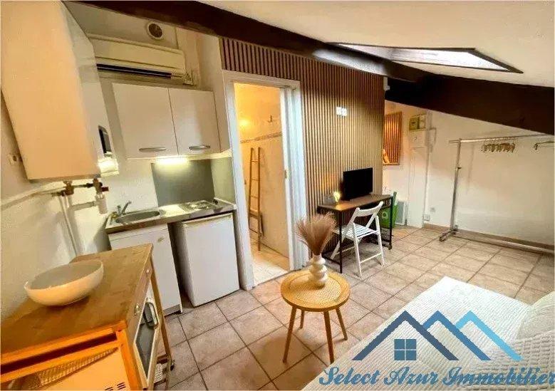 Appartement - 12 m² - 1 pièce