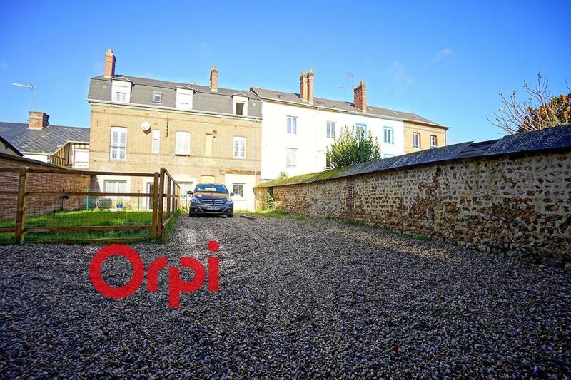 Maison - 100 m² - 1 pièce