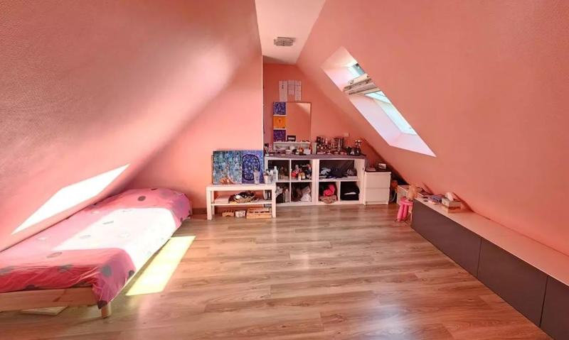 Maison - 147 m² - 6 pièces