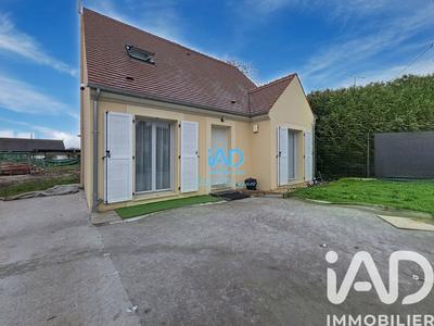 Maison - 91 m² - 5 pièces
