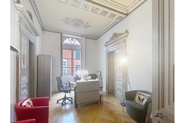 Bureau - 168 m²