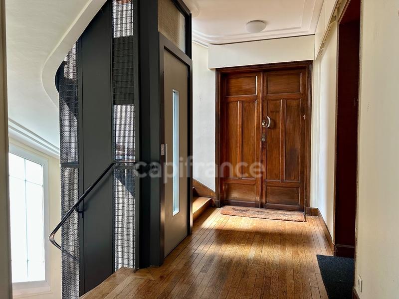 Appartement bourgeois - 62 m² - 2 pièces