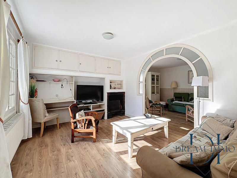 Mas - 405 m² - 17 pièces