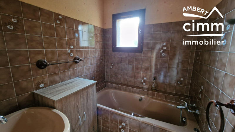 Maison - 121 m² - 6 pièces