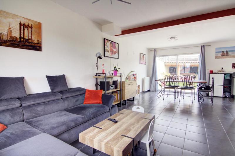 Maison - 92 m² - 4 pièces