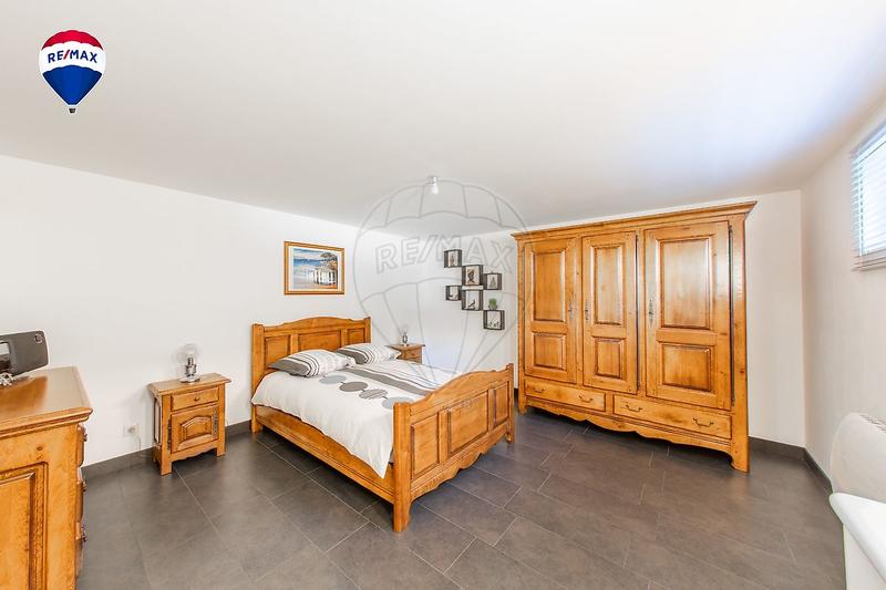 Maison - 142 m² - 5 pièces