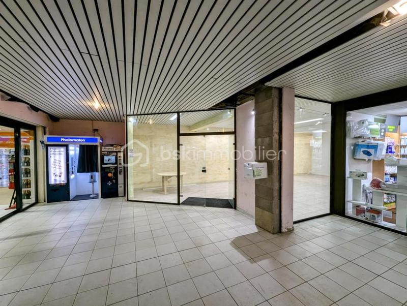 Local commercial - 60 m² - 2 pièces