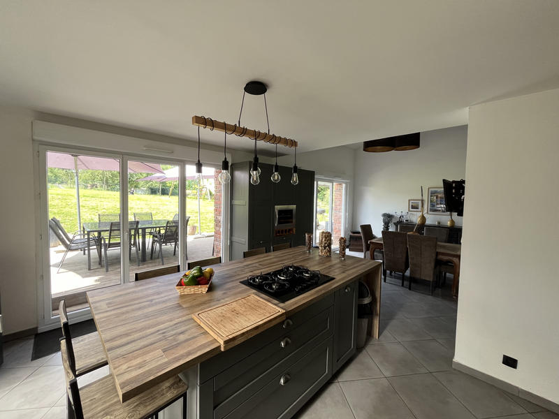 Maison - 501 m² - 22 pièces