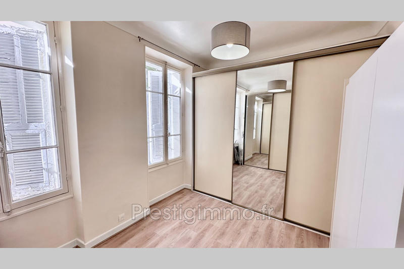 Appartement - 115 m² - 4 pièces