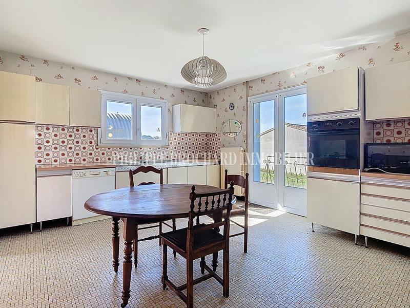 Maison ancienne - 177 m² - 9 pièces