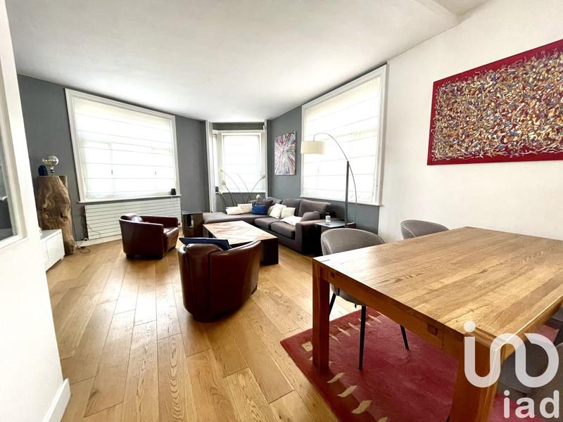 Maison de ville - 223 m² - 9 pièces