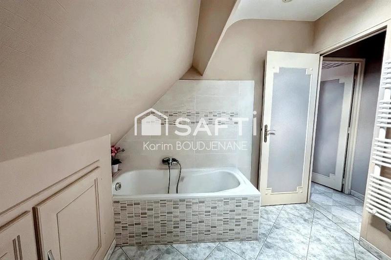 Maison - 102 m² - 5 pièces