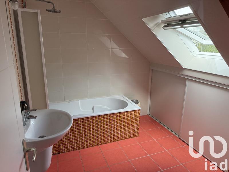 Maison - 193 m² - 8 pièces