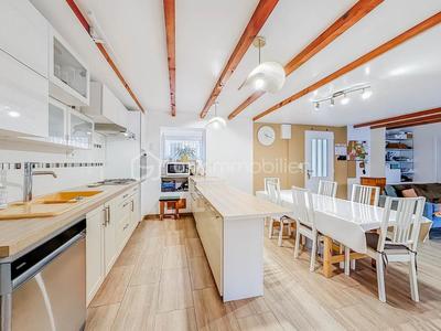 Maison - 123 m² - 4 pièces