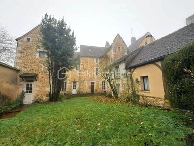 Hôtel particulier - 216 m² - 9 pièces