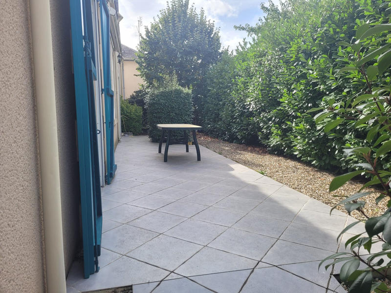 Maison - 346 m² - 10 pièces