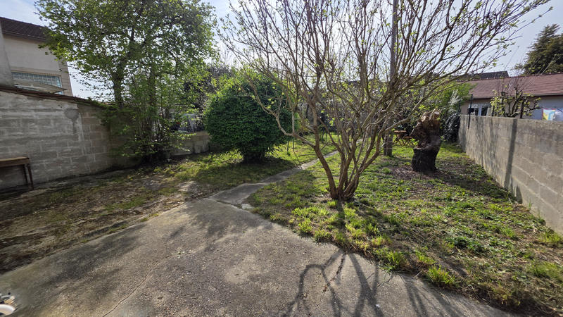 Maison - 70 m² - 5 pièces