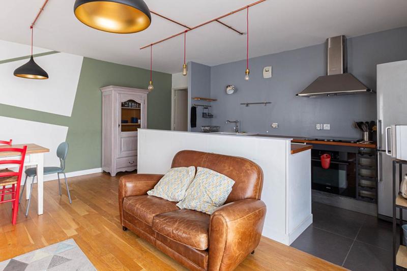 Appartement - 85 m² - 4 pièces