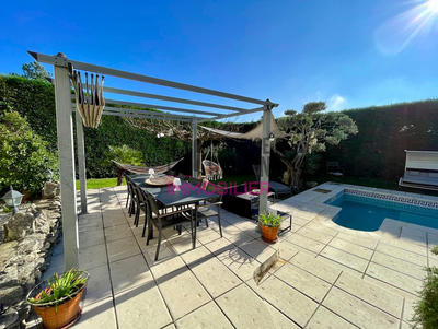 Maison - 134 m² - 6 pièces