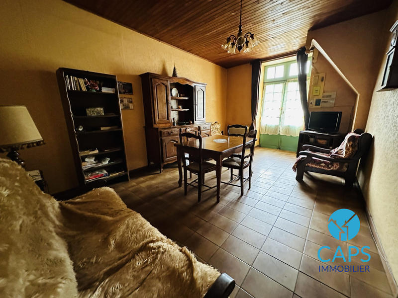 Maison traditionnelle - 105 m² - 3 pièces