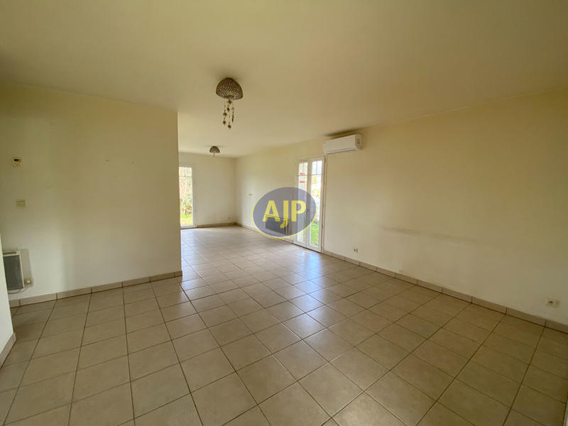 Maison - 65 m² - 3 pièces