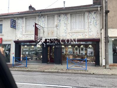 Local commercial - 150 m²