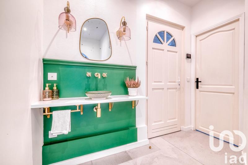 Maison - 166 m² - 7 pièces